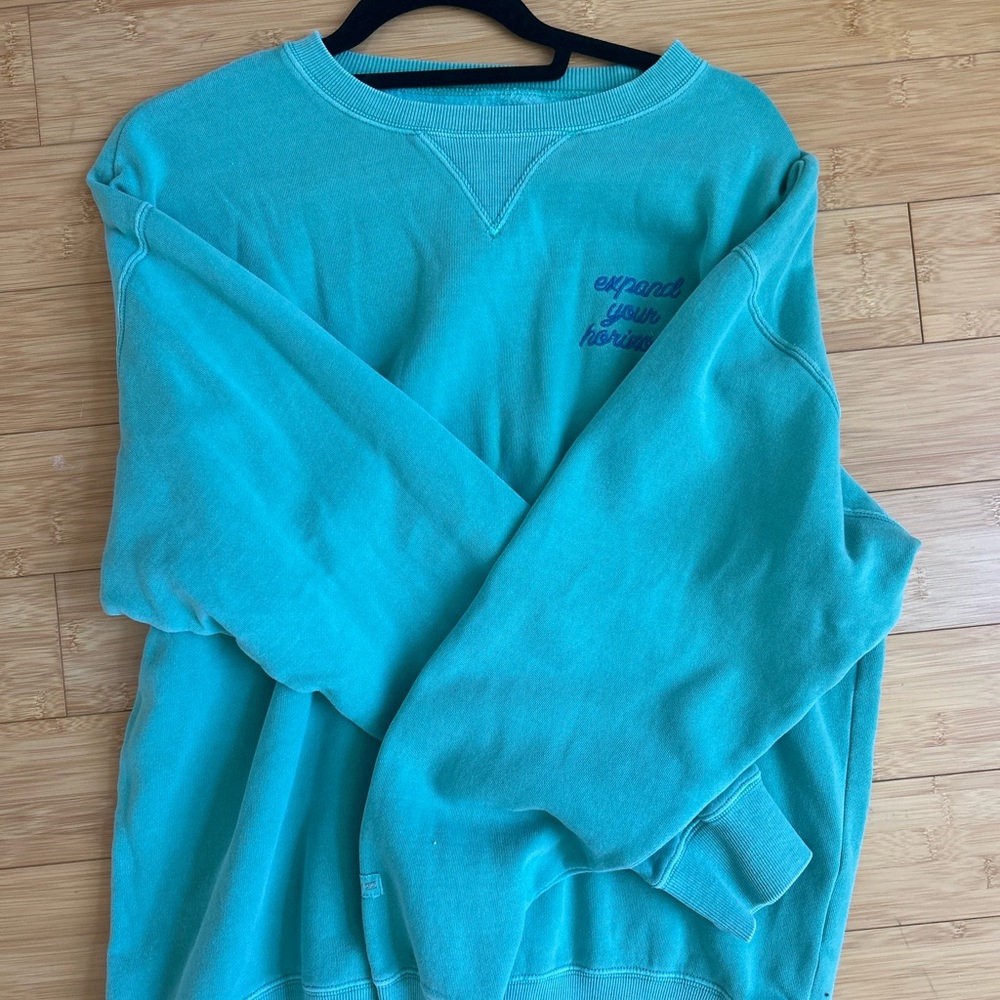 Wrangler Turquoise Crewneck Sweater